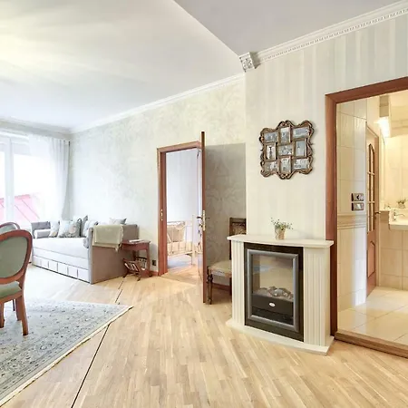 Apartamento The Goldsmiths' Old Town Treasure Tallin